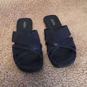 Rialto navy blue sandals.